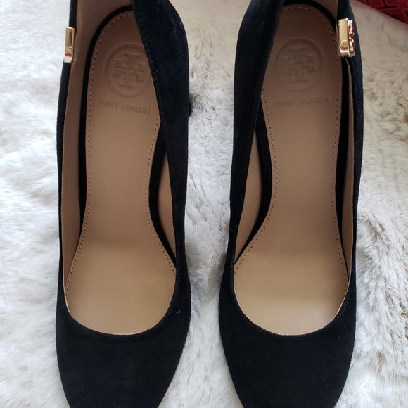 NIB Tory Burch Elizabeth 85mm Round Toe Suede Pump Black Size 5.5M - Picture 3 of 10
